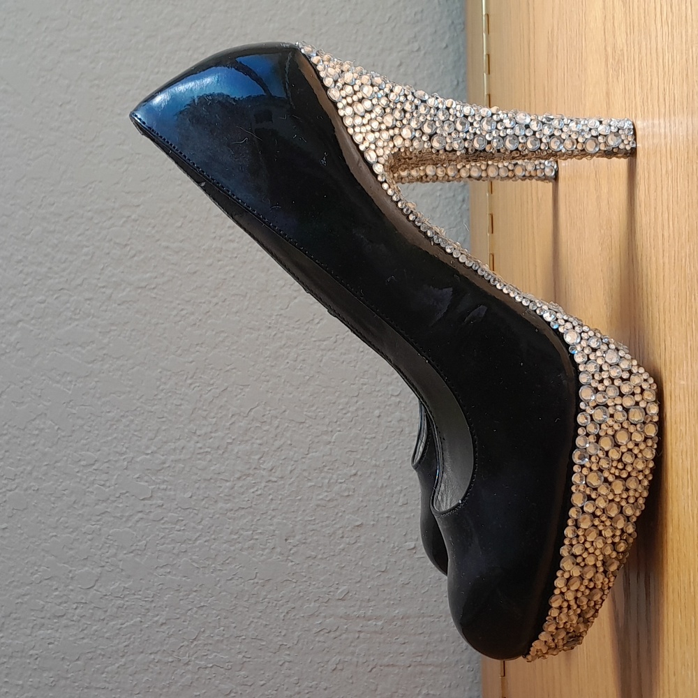 Crystal Guess platform shoes.